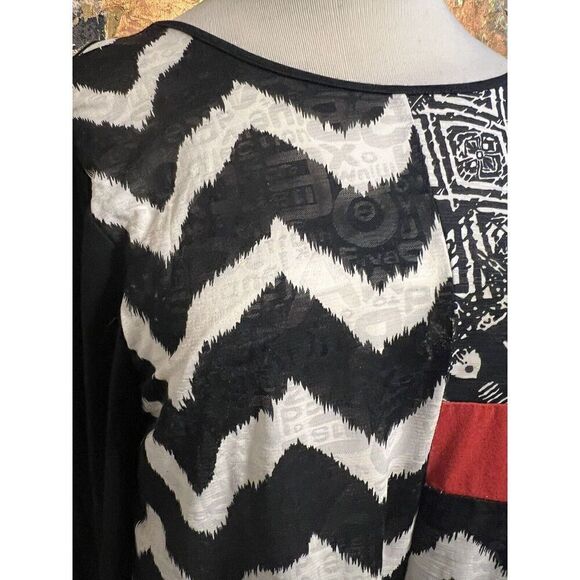Serengeti Catalog Womens XL Tunic Top Mixed Media Black Red Accents Asymmetrical - Picture 4 of 8